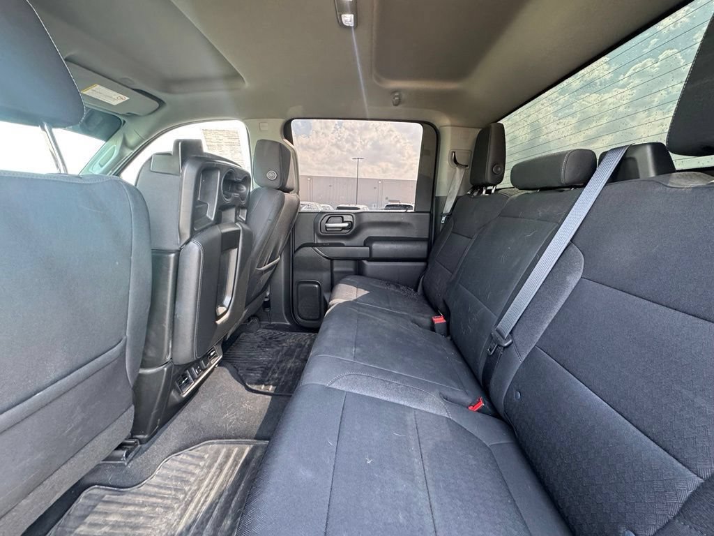 Used 2021 Chevrolet Silverado 2500 LT w/ Convenience Package AWD/4WD image 3