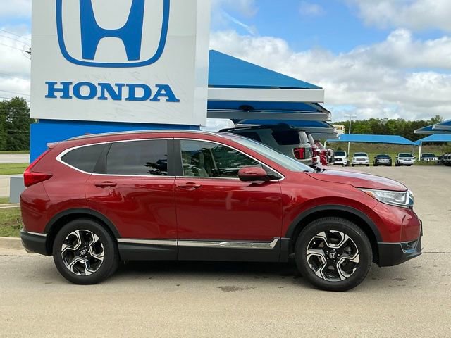 Used 2017 Honda CR-V Touring image 2