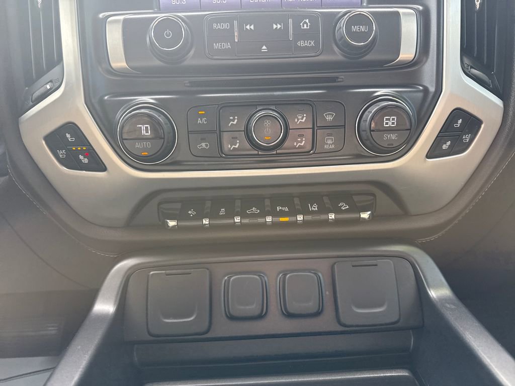 Used 2015 GMC Sierra 1500 SLT w/ SLT Crew Cab Value Package image 23