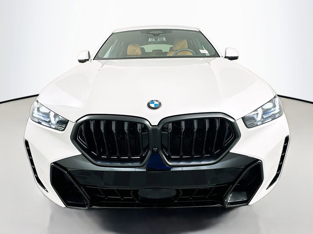 New 2026 BMW X6 xDrive40i image 2