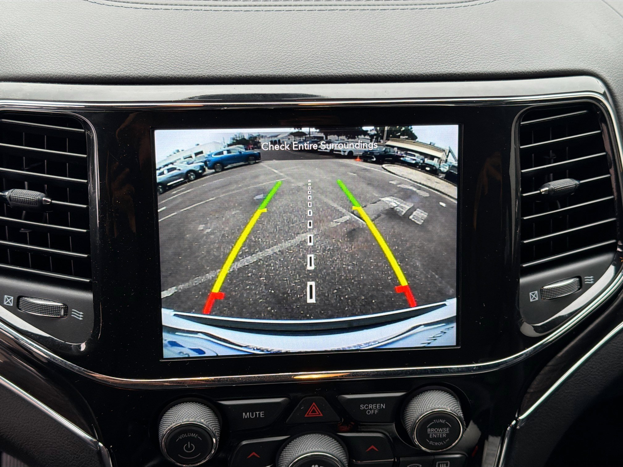 Used 2020 Jeep Grand Cherokee Overland image 31