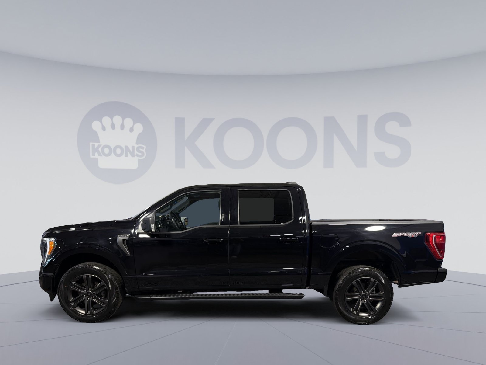 Used 2022 Ford F150 XLT w/ Equipment Group 302A High AWD/4WD image 2