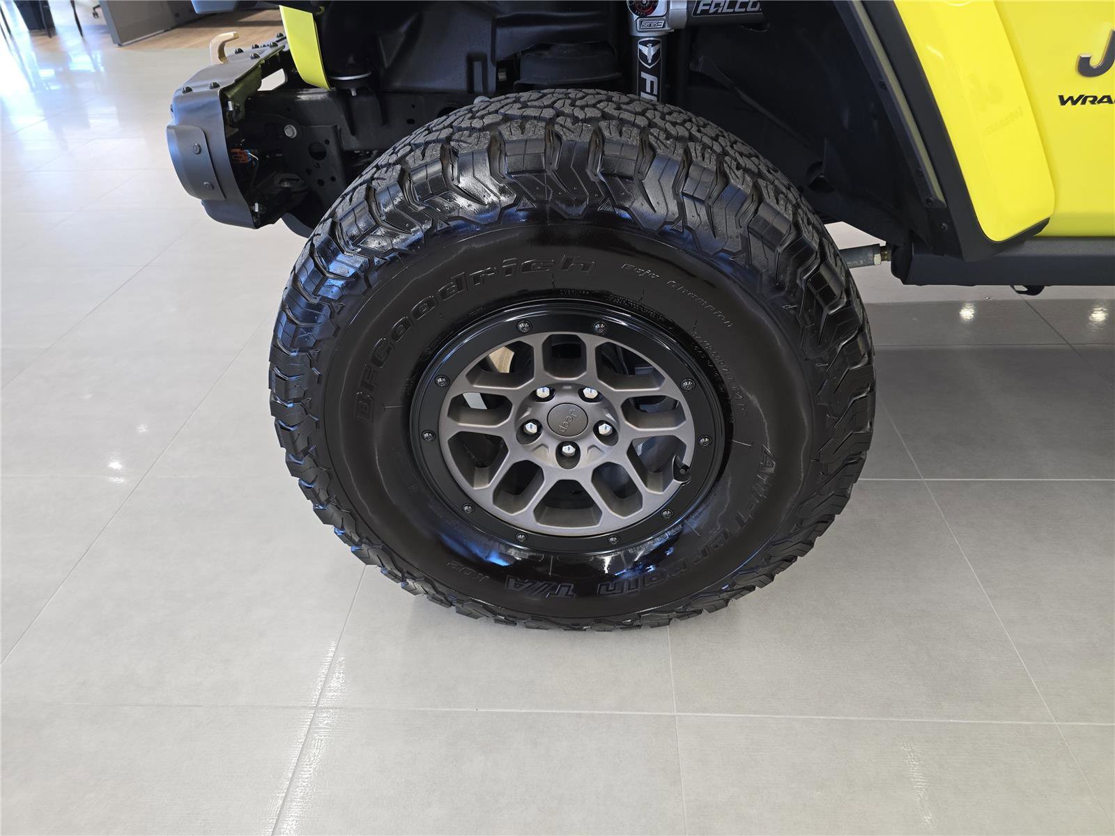 Used 2023 Jeep Wrangler Unlimited Rubicon 392 w/ Xtreme Recon 35" Tire Package image 10