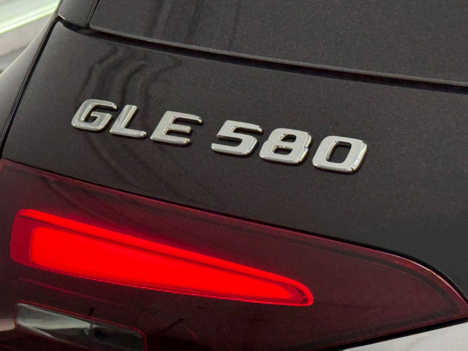 New 2026 Mercedes-Benz GLE 580 4MATIC image 26