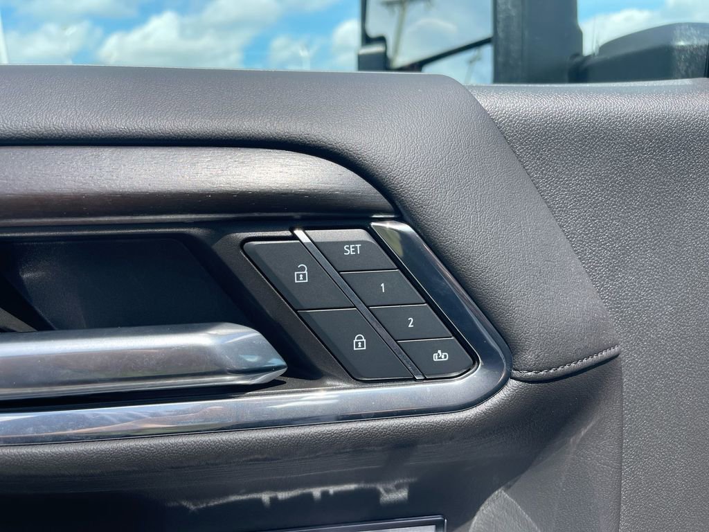Used 2024 GMC Sierra 1500 Denali w/ Denali Reserve Package image 11
