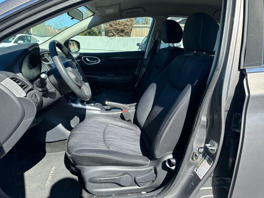 Used 2017 Nissan Sentra SV image 8