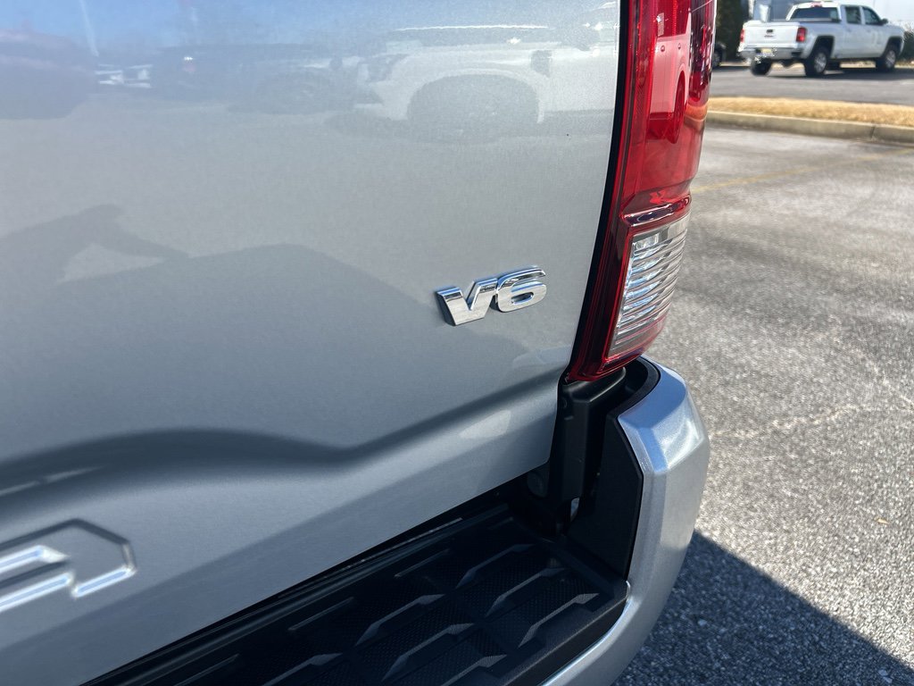 Used 2023 Toyota Tacoma SR image 9