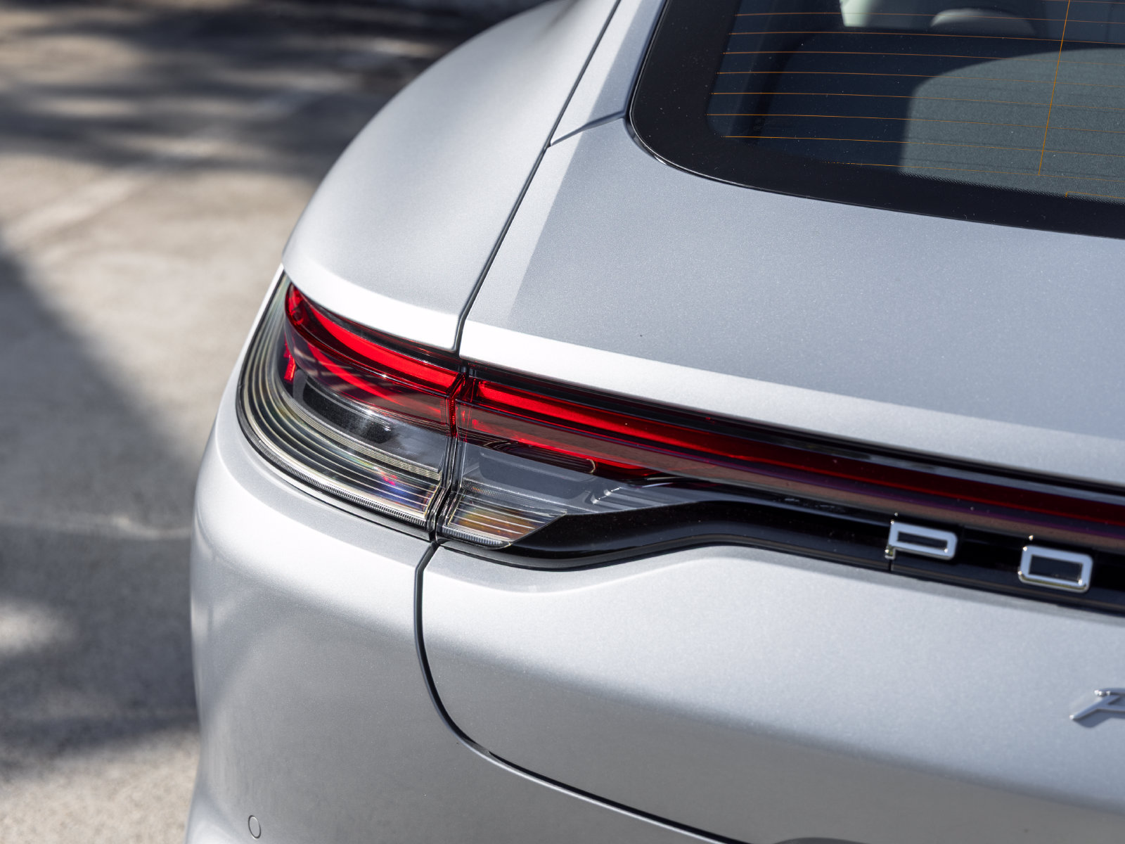 Certified 2022 Porsche Panamera 4S AWD/4WD image 18