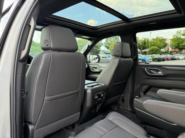 Used 2024 Chevrolet Tahoe RST w/ Luxury Package RWD image 27
