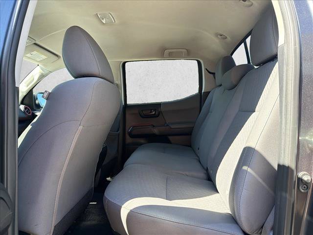 Used 2020 Toyota Tacoma SR AWD/4WD image 24