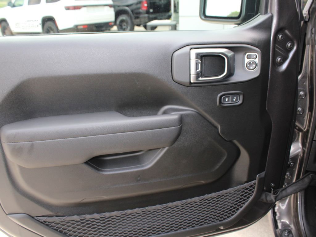 New 2025 Jeep Wrangler Sport S image 20