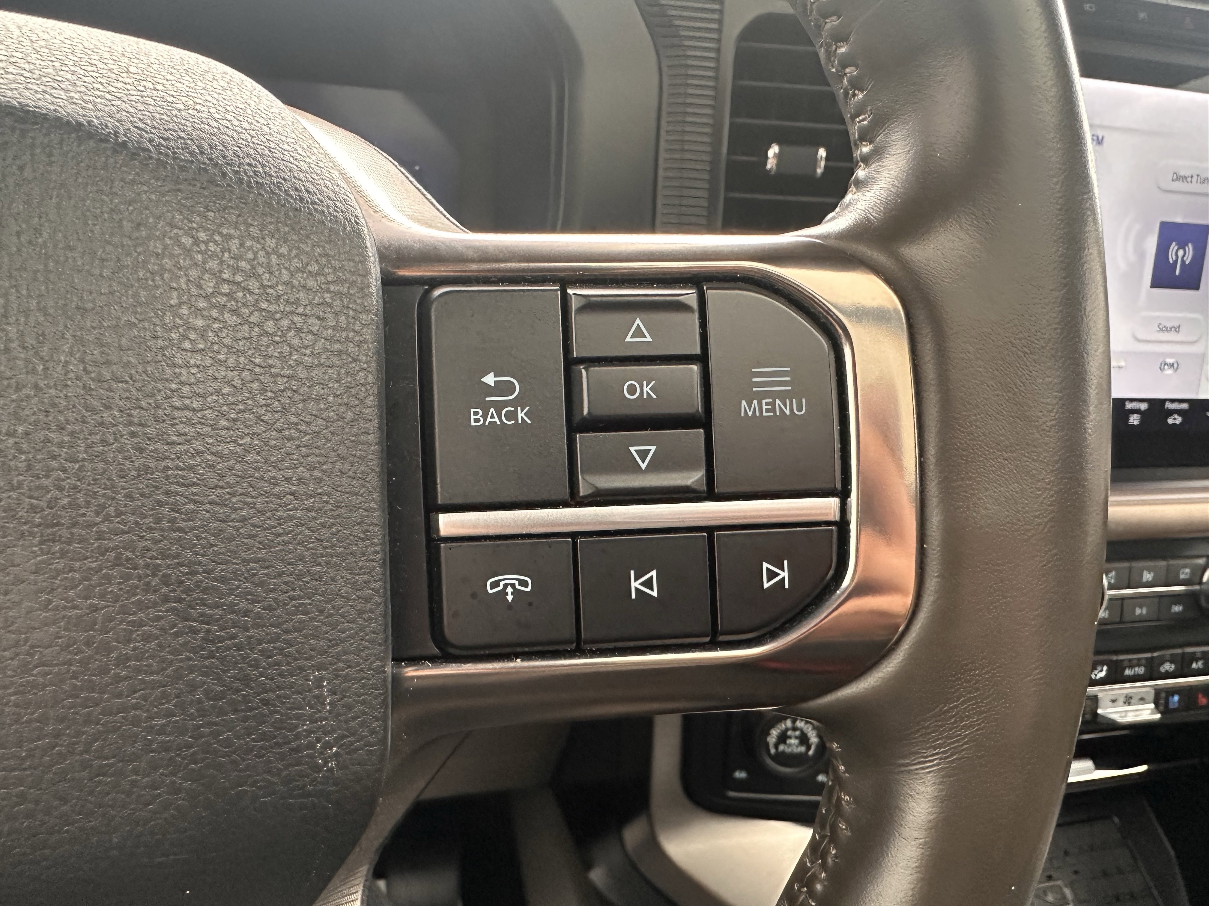 Used 2024 Ford F150 Platinum w/ Equipment Group 703A Plus image 11