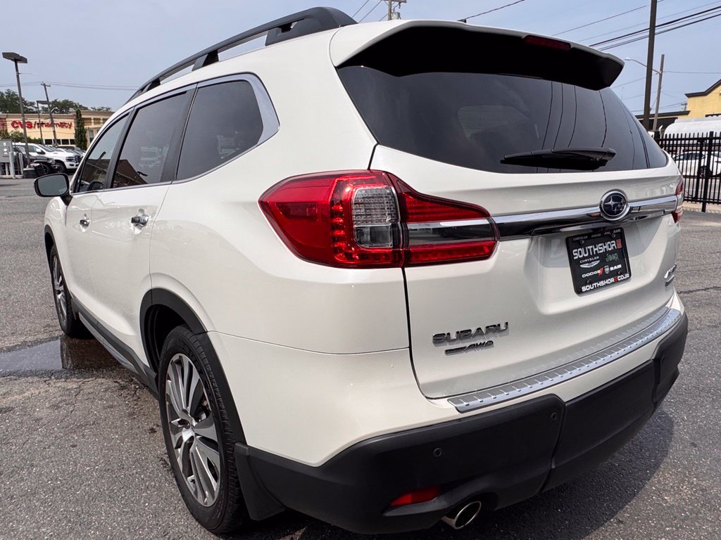 Used 2022 Subaru Ascent Touring AWD/4WD image 5