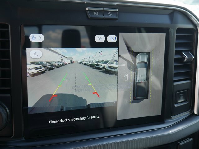 New 2025 Ford F350 Platinum w/ FX4 Off-Road Package image 5