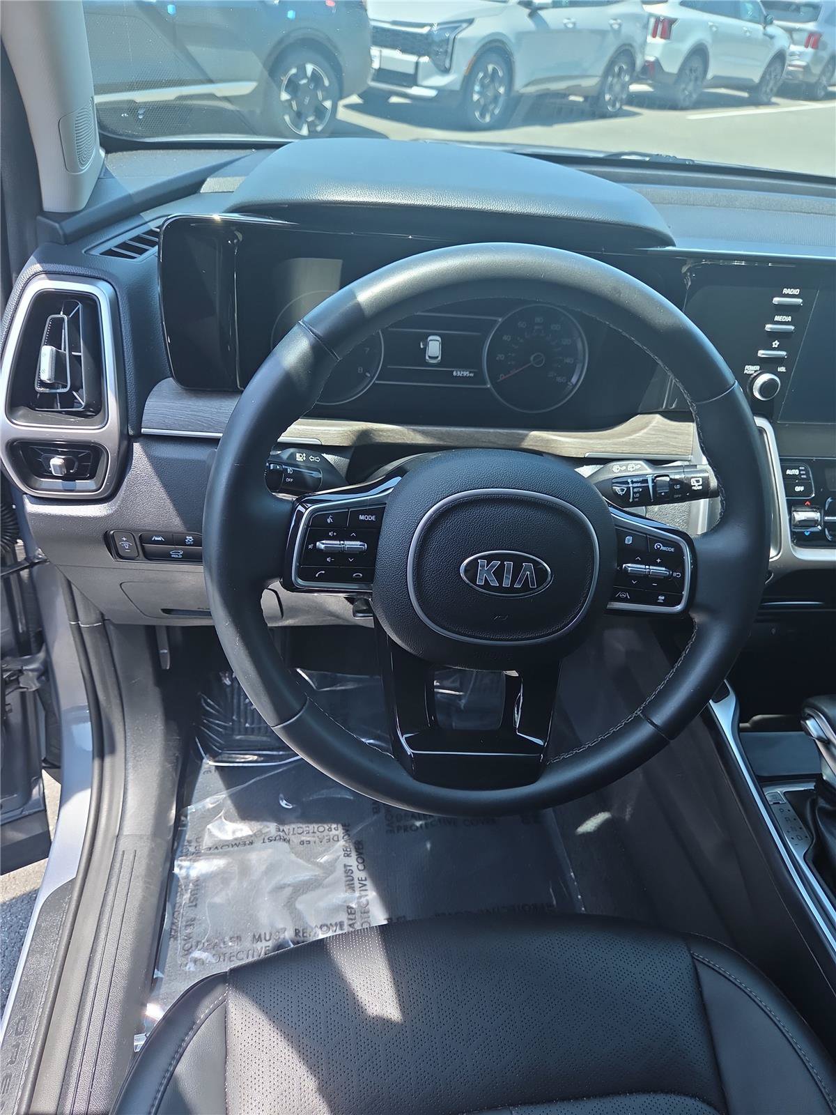 Certified 2021 Kia Sorento EX w/ Panoramic Sunroof Package AWD/4WD image 21