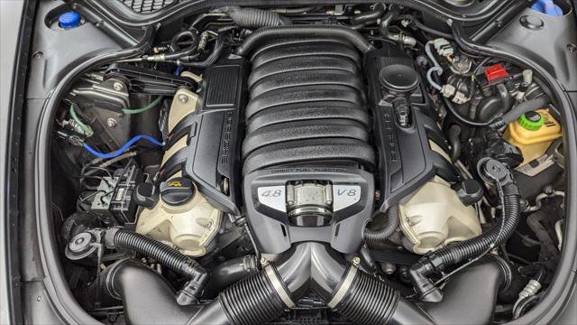 Used 2015 Porsche Panamera GTS image 29