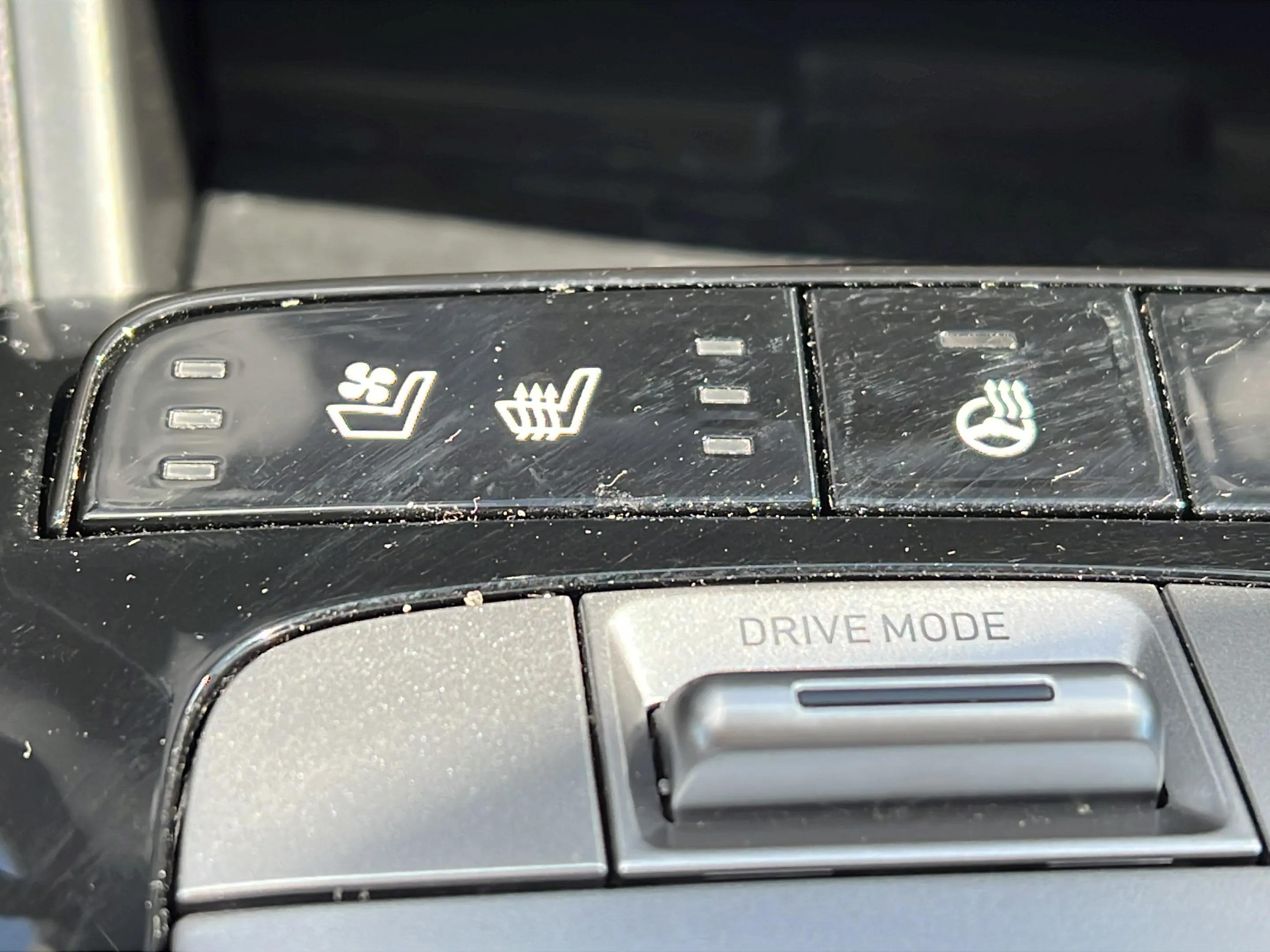 Certified 2024 Hyundai Tucson Limited FWD image 18