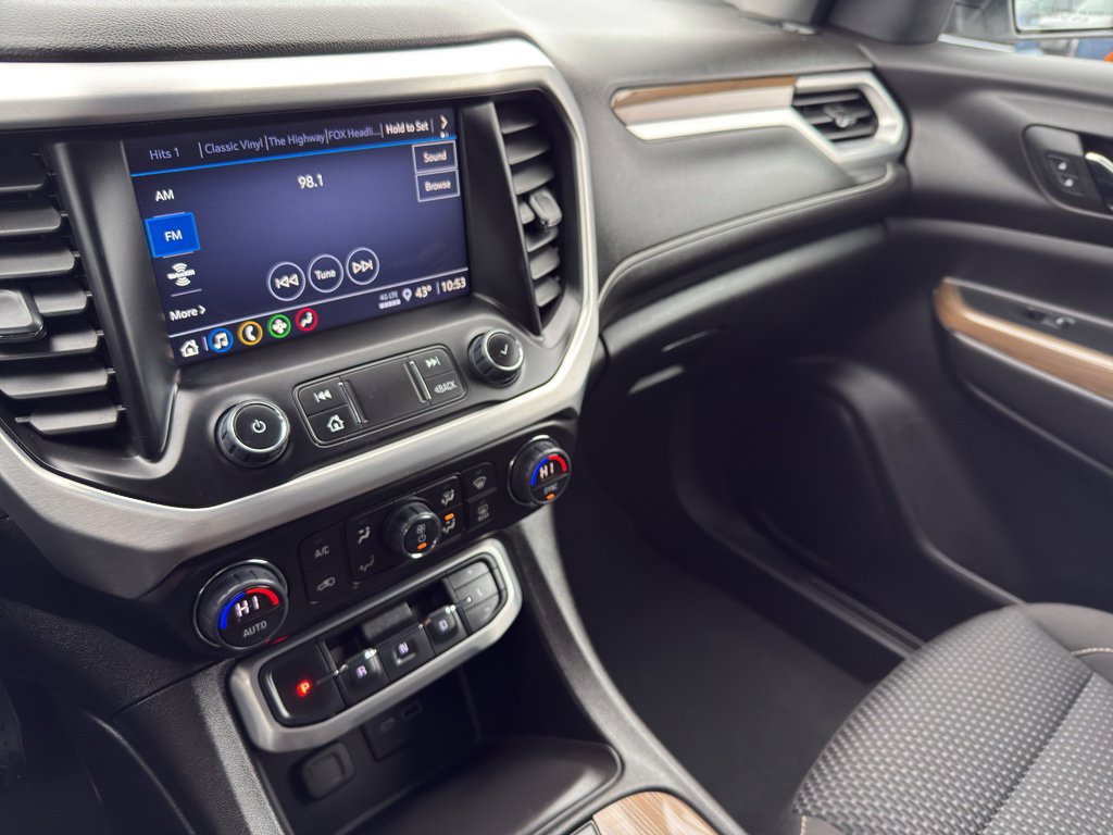 Used 2023 GMC Acadia SLE w/ Driver Convenience Package image 22