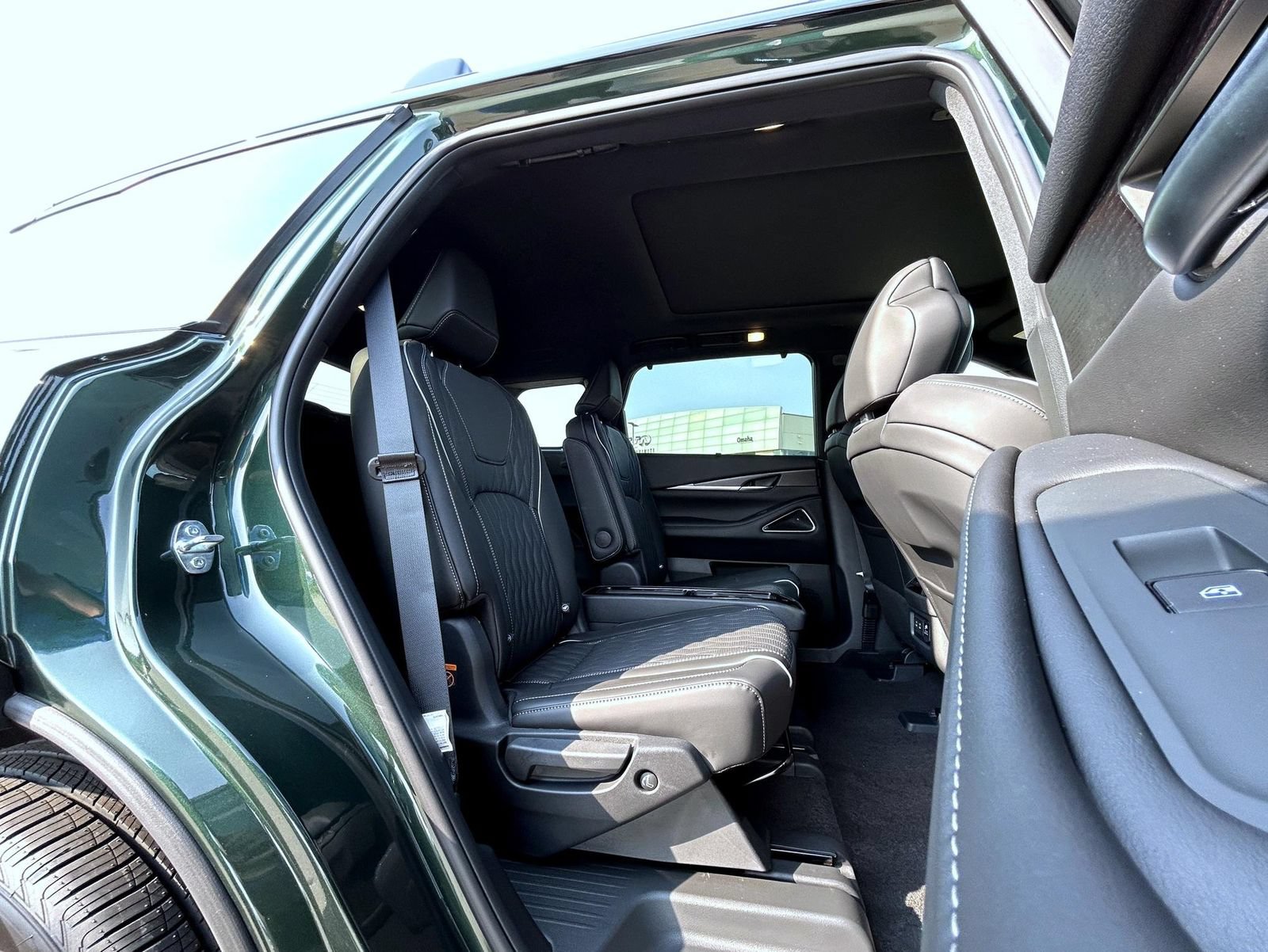 New 2027 INFINITI QX60 Autograph w/ Dark Cargo Package AWD/4WD image 18