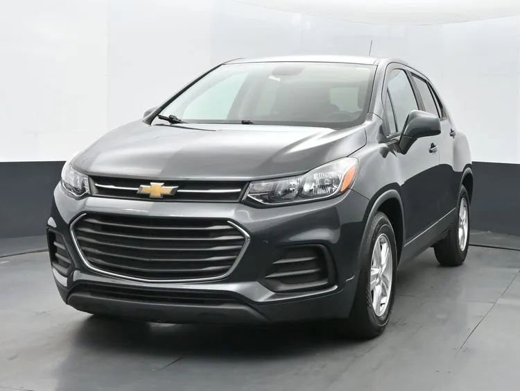 Used 2019 Chevrolet Trax LS w/ Tint and Cruise Package