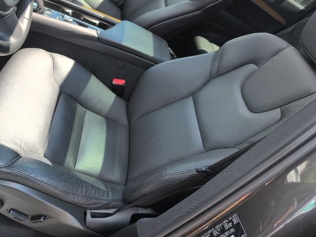 Used 2024 Volvo XC90 B6 Plus w/ Protection Package Premier AWD/4WD image 20