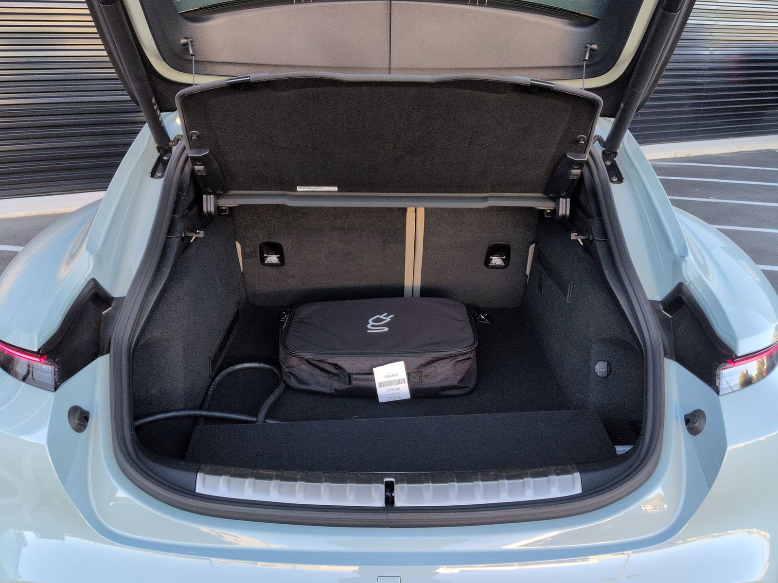 Certified 2025 Porsche Taycan 4 Cross Turismo image 24