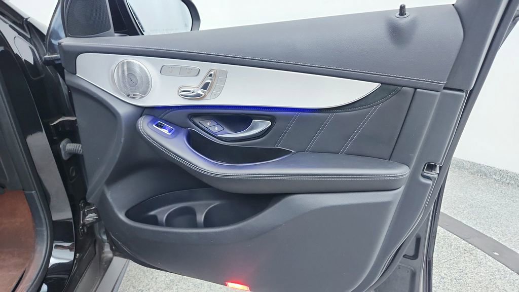 Used 2021 Mercedes-Benz GLC 63 AMG GLC 63 AMG image 37