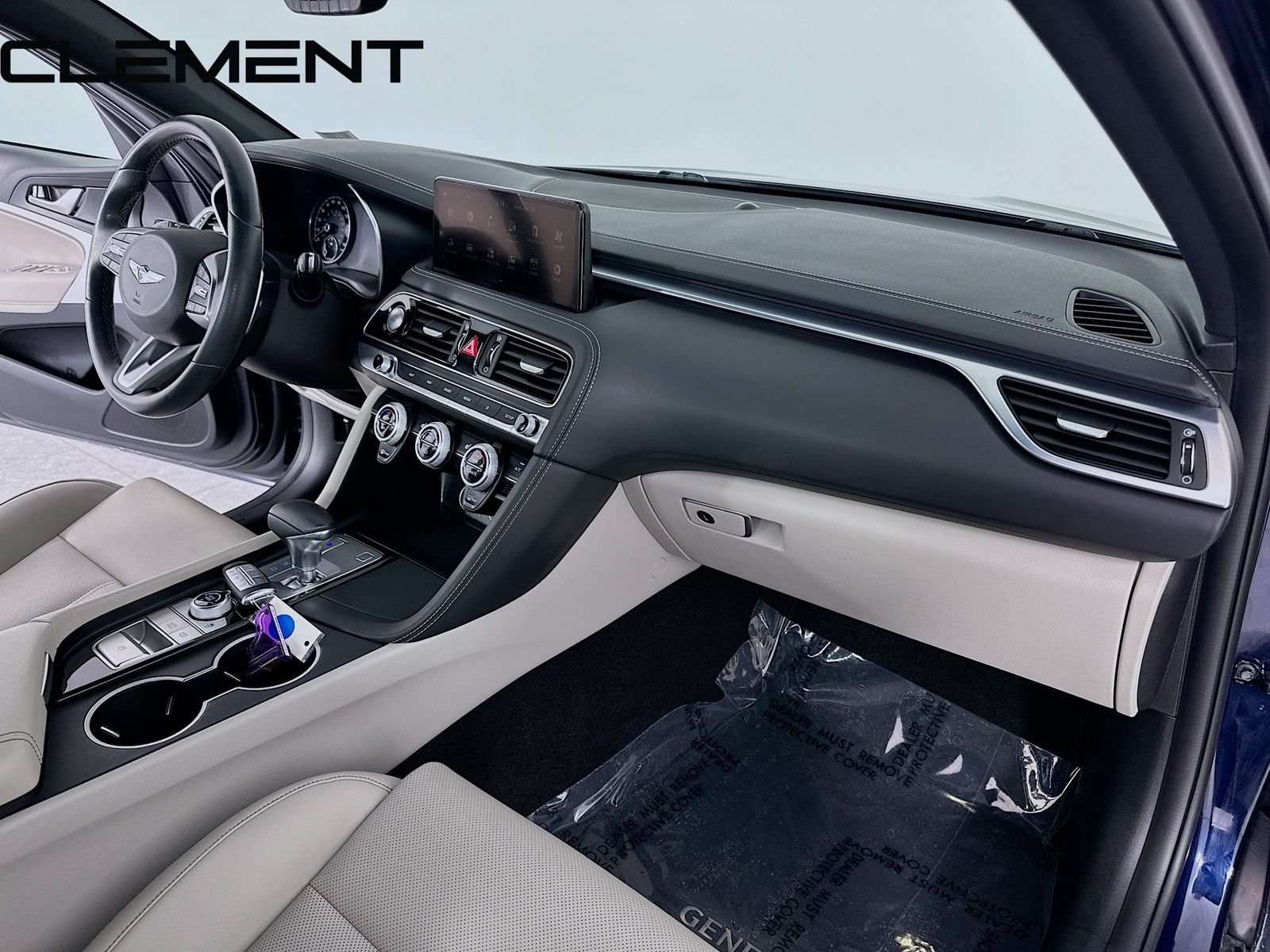 Used 2023 Genesis G70 2.0T RWD image 34
