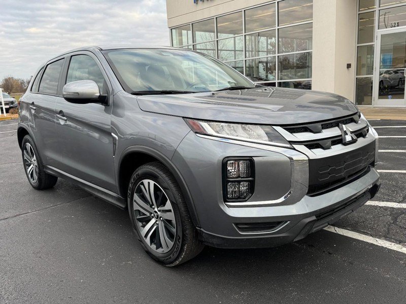 Used 2024 Mitsubishi Outlander Sport AWD image 2