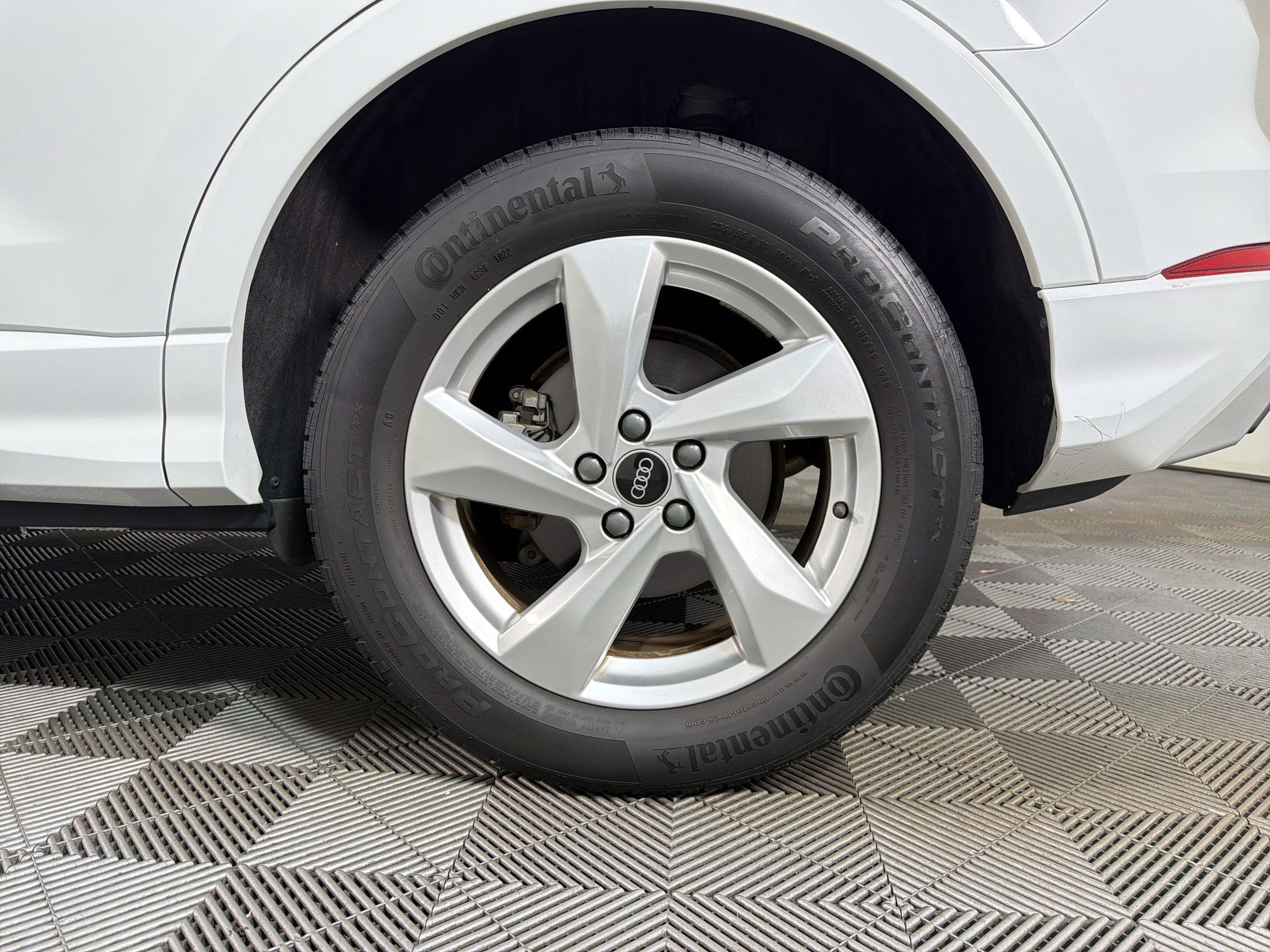 Certified 2022 Audi Q3 2.0T Premium w/ Convenience Package image 9