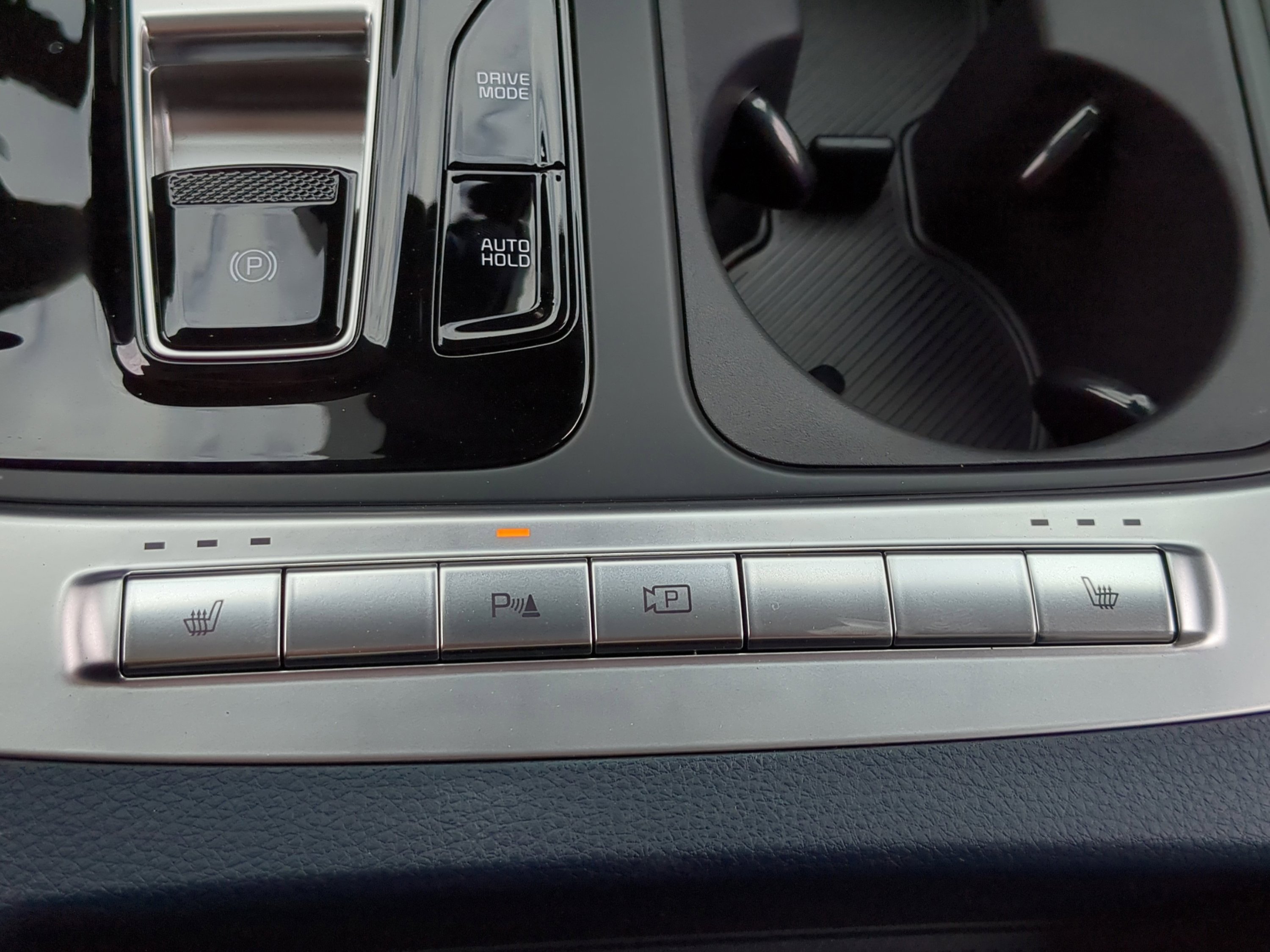 New 2026 Kia Carnival EX FWD image 12