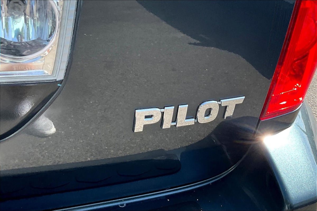 Used 2005 Honda Pilot EX-L image 22