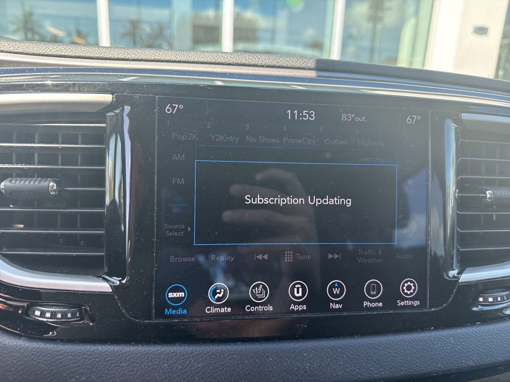 Used 2020 Chrysler Pacifica Touring-L Plus image 19