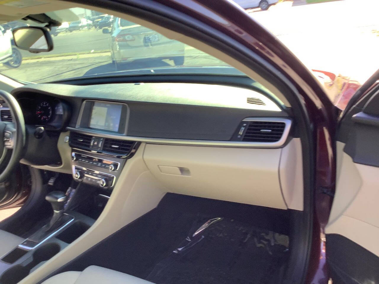 Used 2016 Kia Optima LX w/ Technology Package FWD image 29
