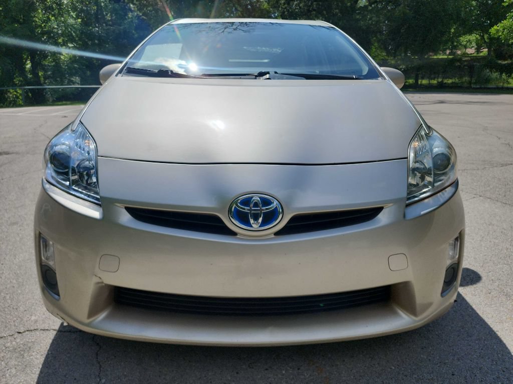 Used 2010 Toyota Prius Two FWD image 2