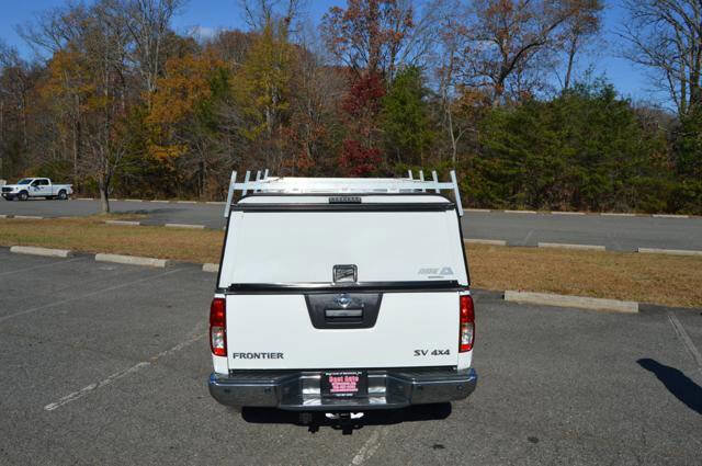 Used 2014 Nissan Frontier SV w/ SV Value Truck Package image 11