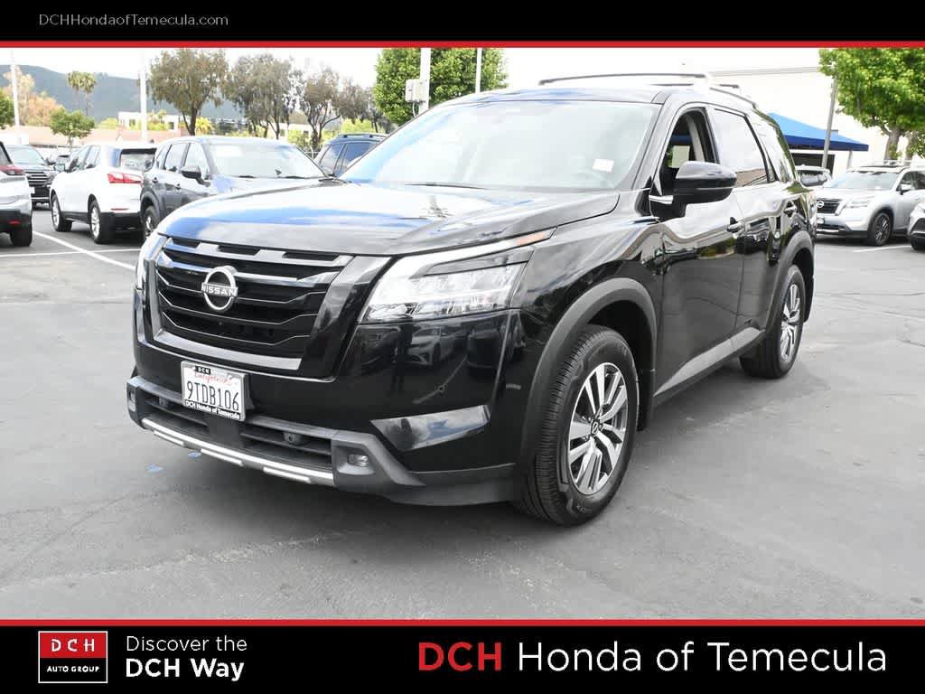 Used 2022 Nissan Pathfinder SL w/ SL Black Package FWD video 1