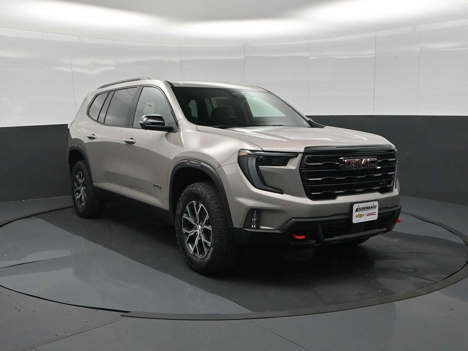New 2026 GMC Acadia AT4 w/ Luxury Package AWD/4WD image 2