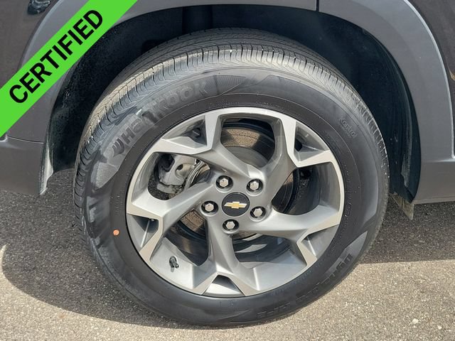 Certified 2024 Chevrolet Trax LT w/ Driver Confidence Package FWD image 29