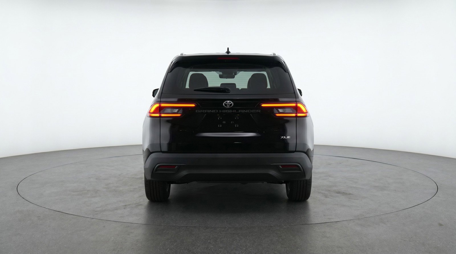 Used 2025 Toyota Grand Highlander FWD image 7