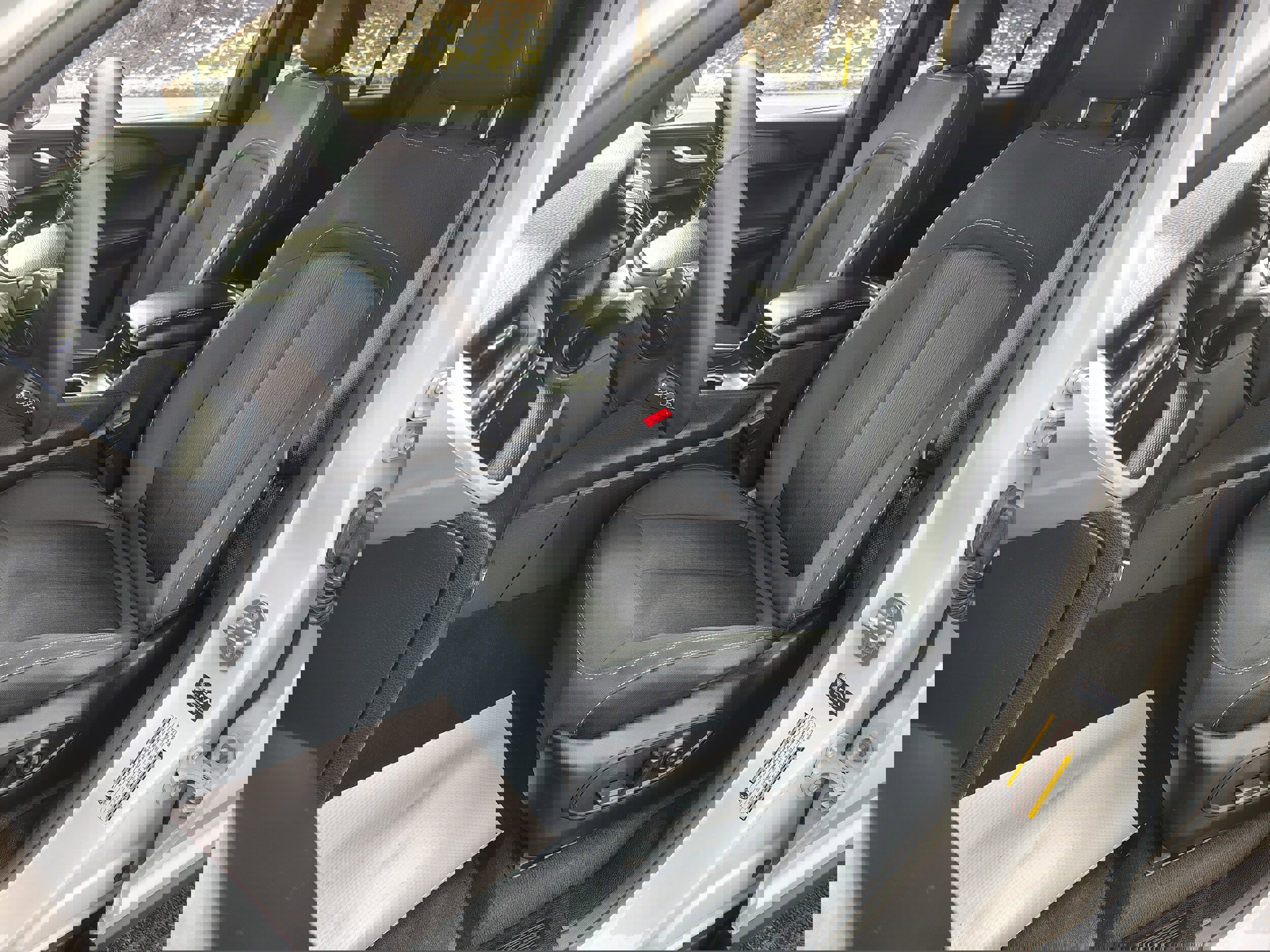 Certified 2025 Jeep Grand Cherokee Laredo X w/ Luxury Tech Group I image 17