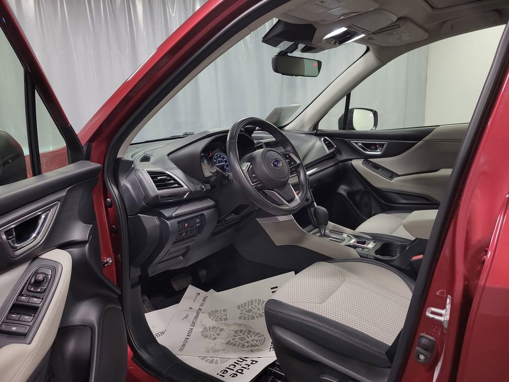 Used 2023 Subaru Forester Premium image 12