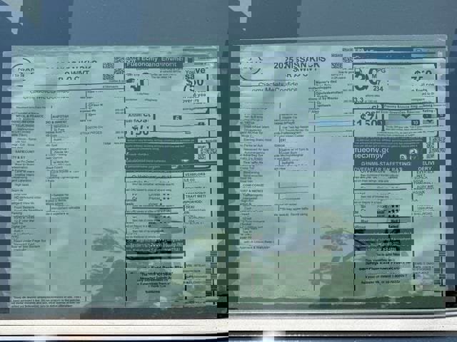 New 2025 Nissan Kicks SR image 7