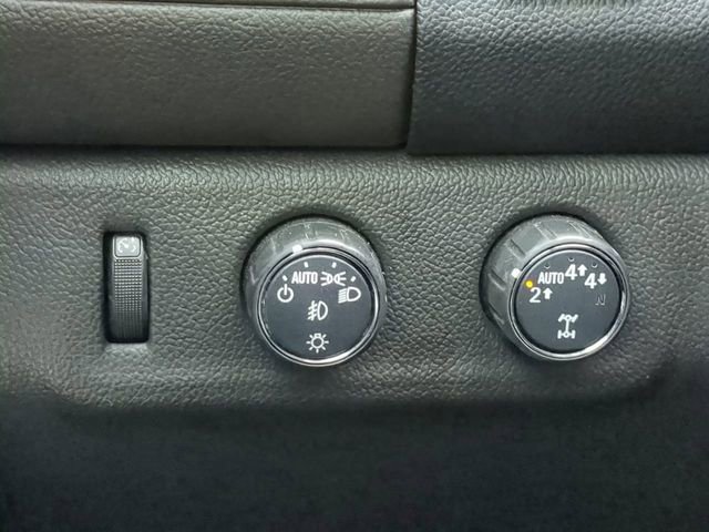 Used 2022 GMC Canyon Denali w/ Denali Black Edition Package image 28