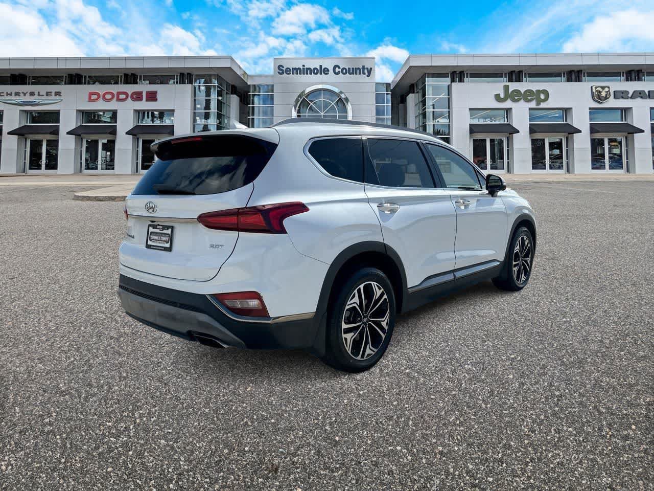 Used 2020 Hyundai Santa Fe Limited FWD image 7