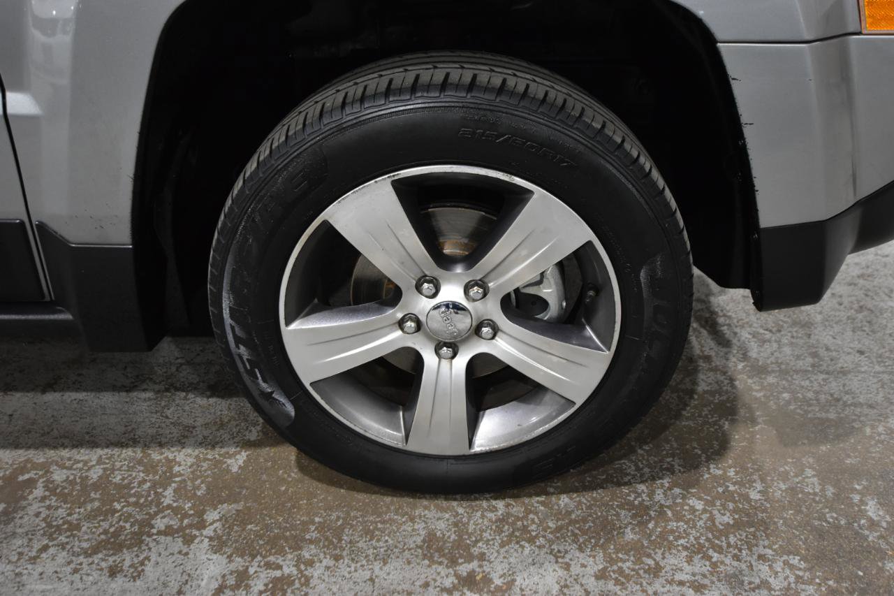 Used 2017 Jeep Patriot High Altitude image 43