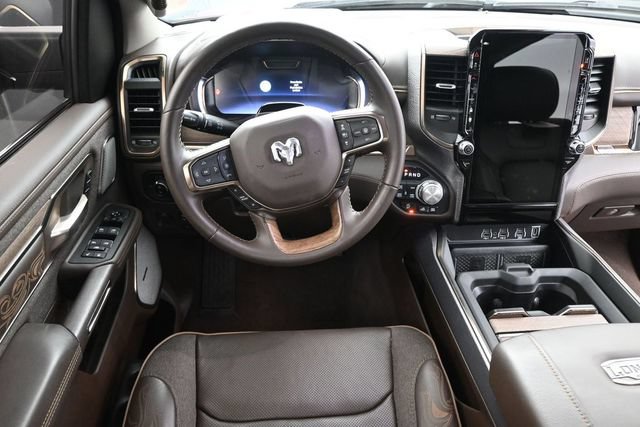 Used 2025 RAM 1500 Limited AWD/4WD image 15
