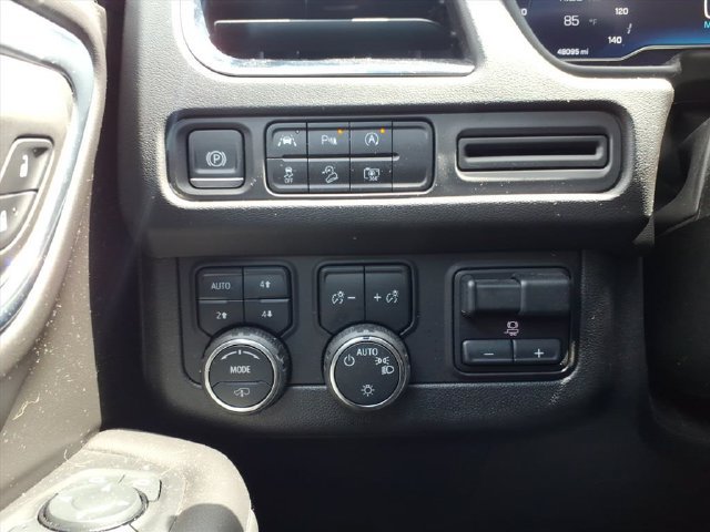 Used 2024 Chevrolet Suburban Z71 w/ Off-Road Capability Package AWD/4WD image 16