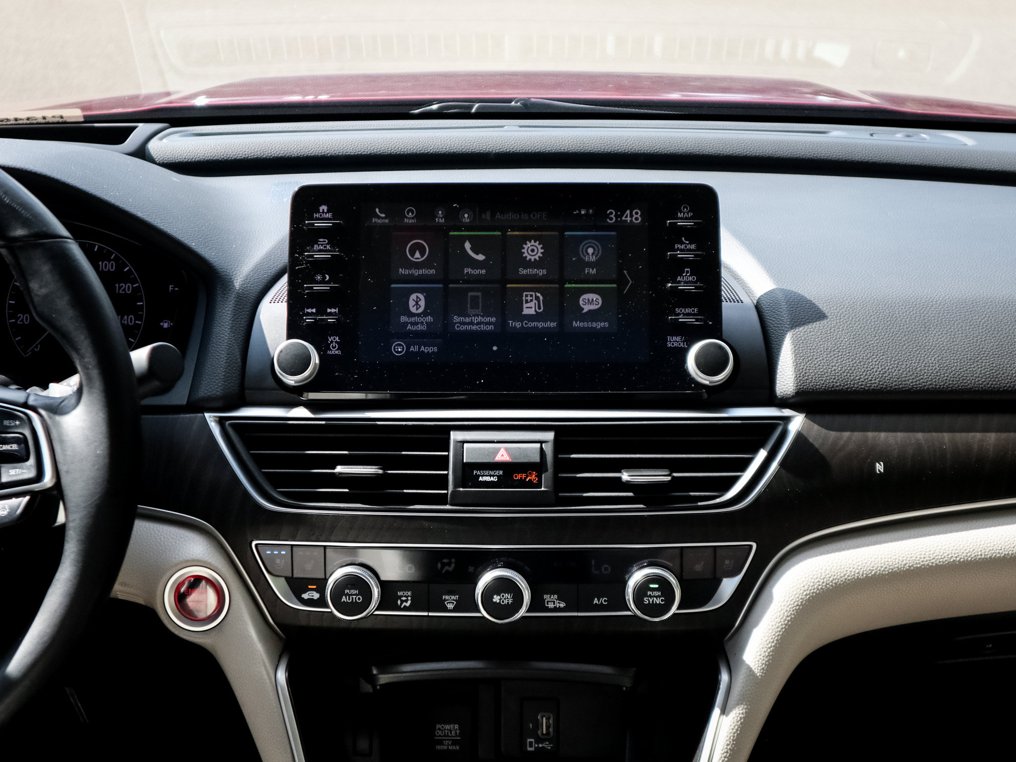 Used 2018 Honda Accord Touring image 30