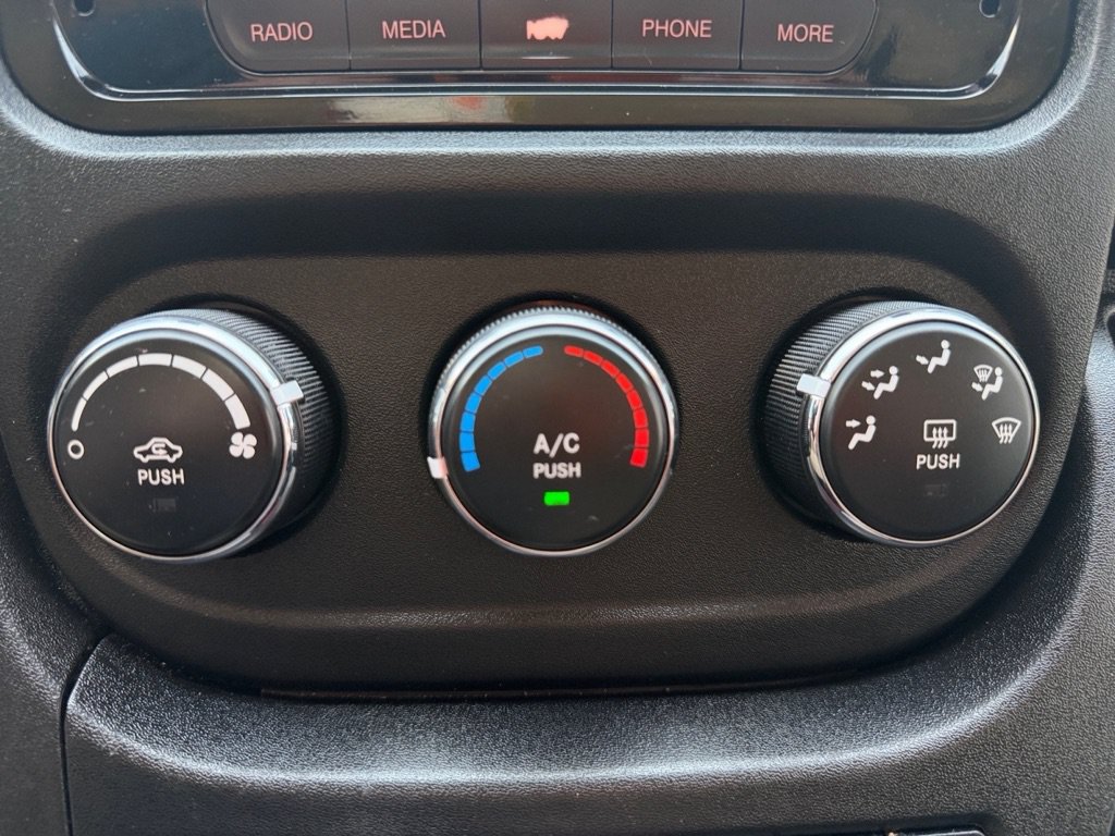 Used 2018 RAM ProMaster 2500 FWD image 20